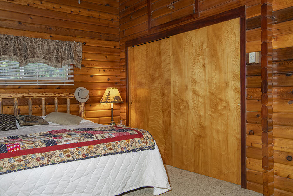1585 Cedar Flat Road Williams, OR 97544 - Photo 13 of 50 13