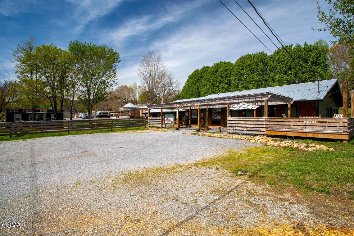 3804 Wears Valley Road Sevierville, TN 37862 - Photo 38 of 51 Gallery Image 38