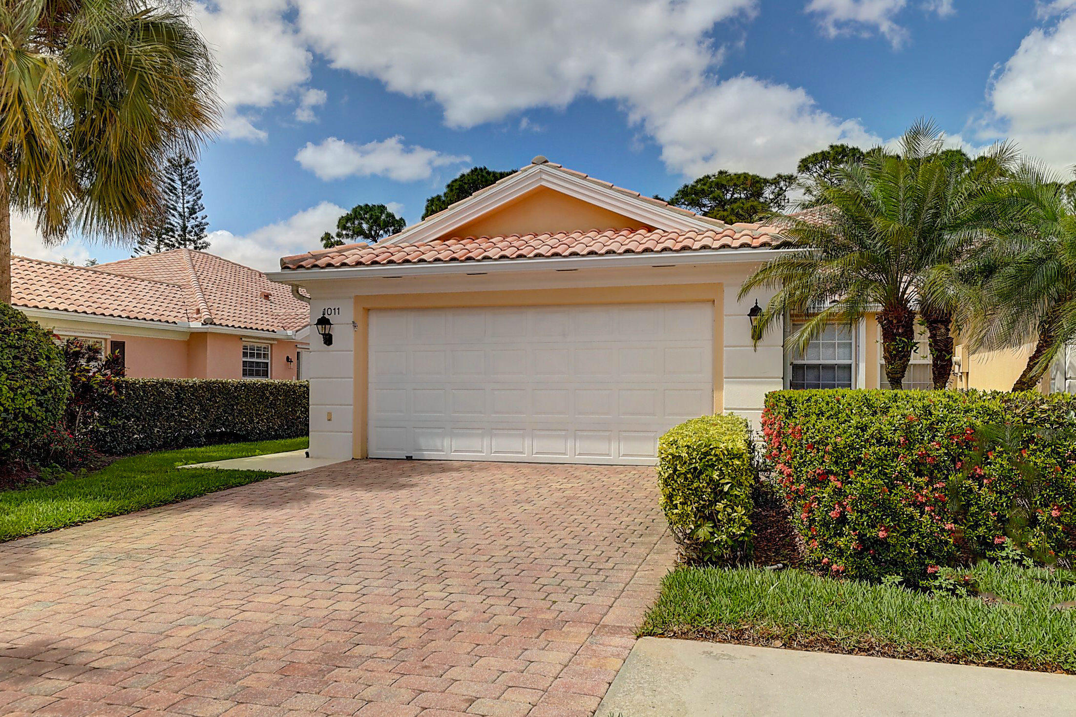 1011 Southwest Tamarrow Place Stuart, FL 34997 - Photo 2 of 61 01