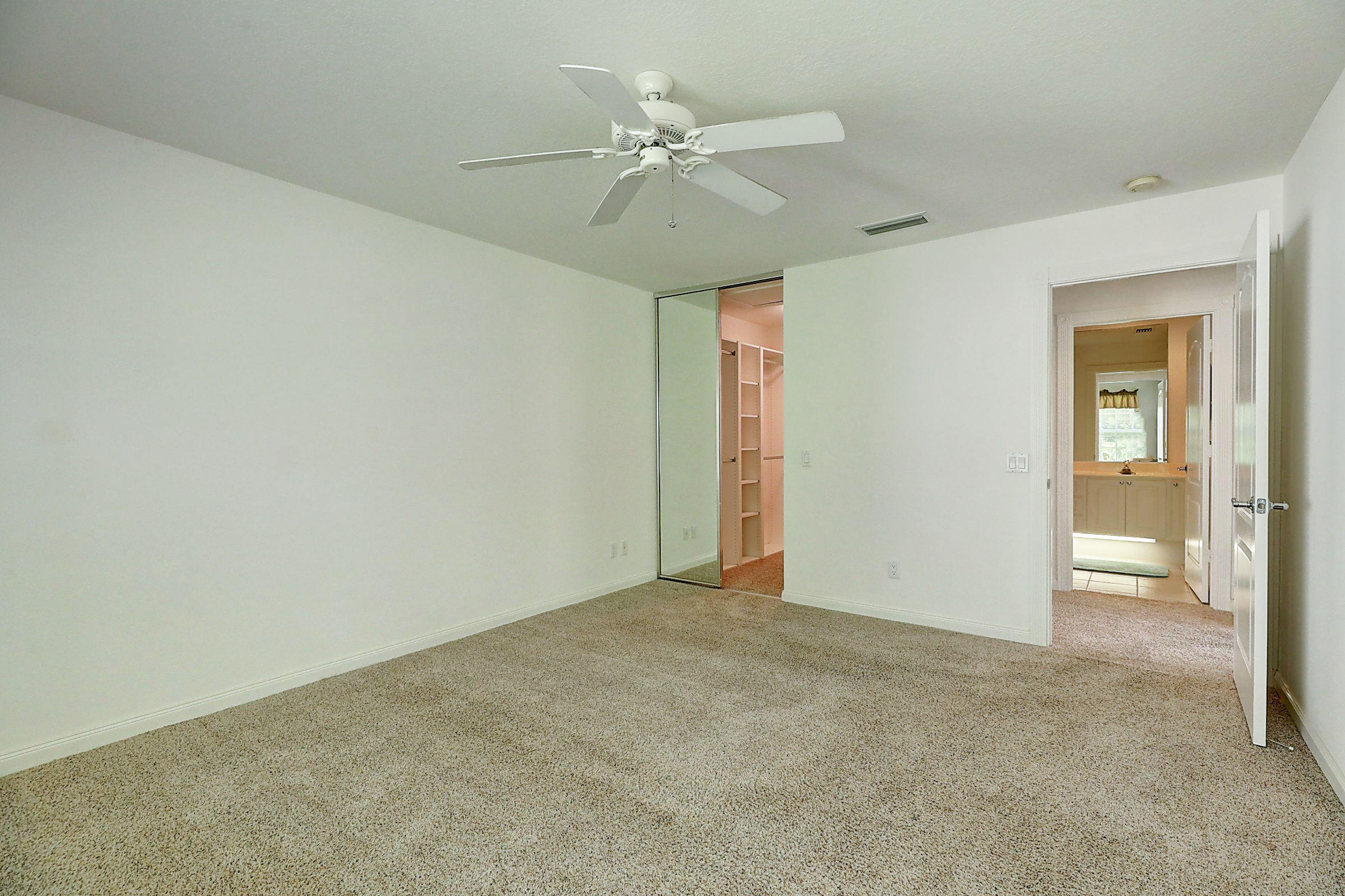 1011 Southwest Tamarrow Place Stuart, FL 34997 - Photo 24 of 61 24