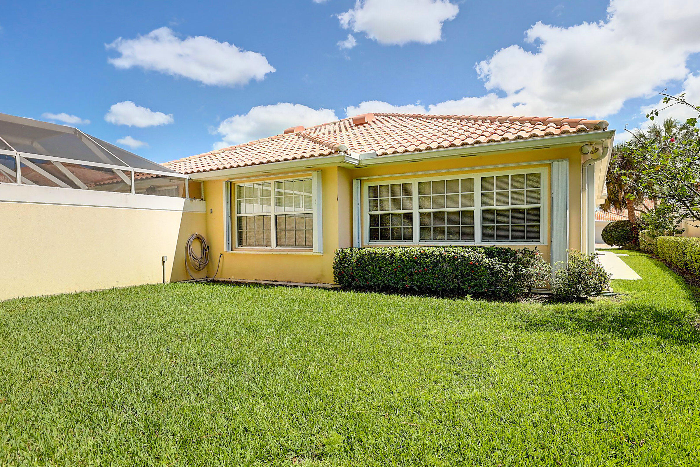1011 Southwest Tamarrow Place Stuart, FL 34997 - Photo 37 of 61 37
