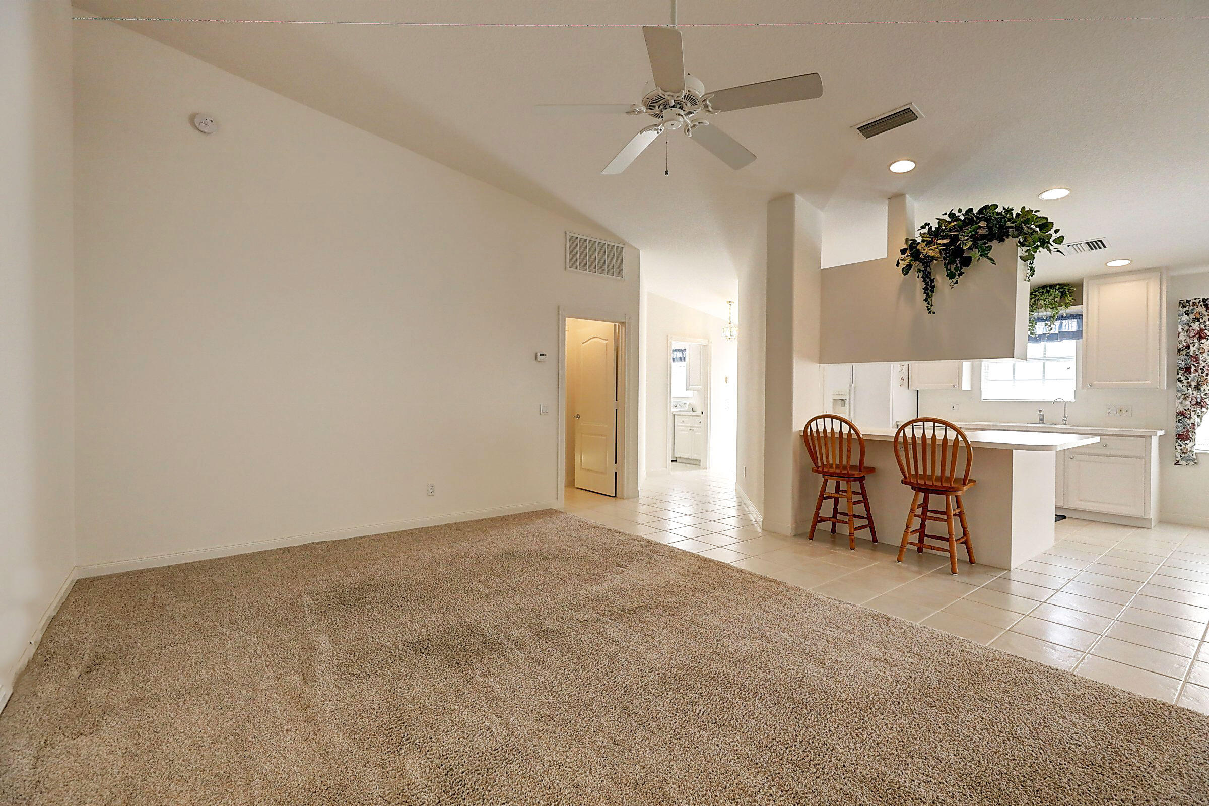 1011 Southwest Tamarrow Place Stuart, FL 34997 - Photo 7 of 61 07