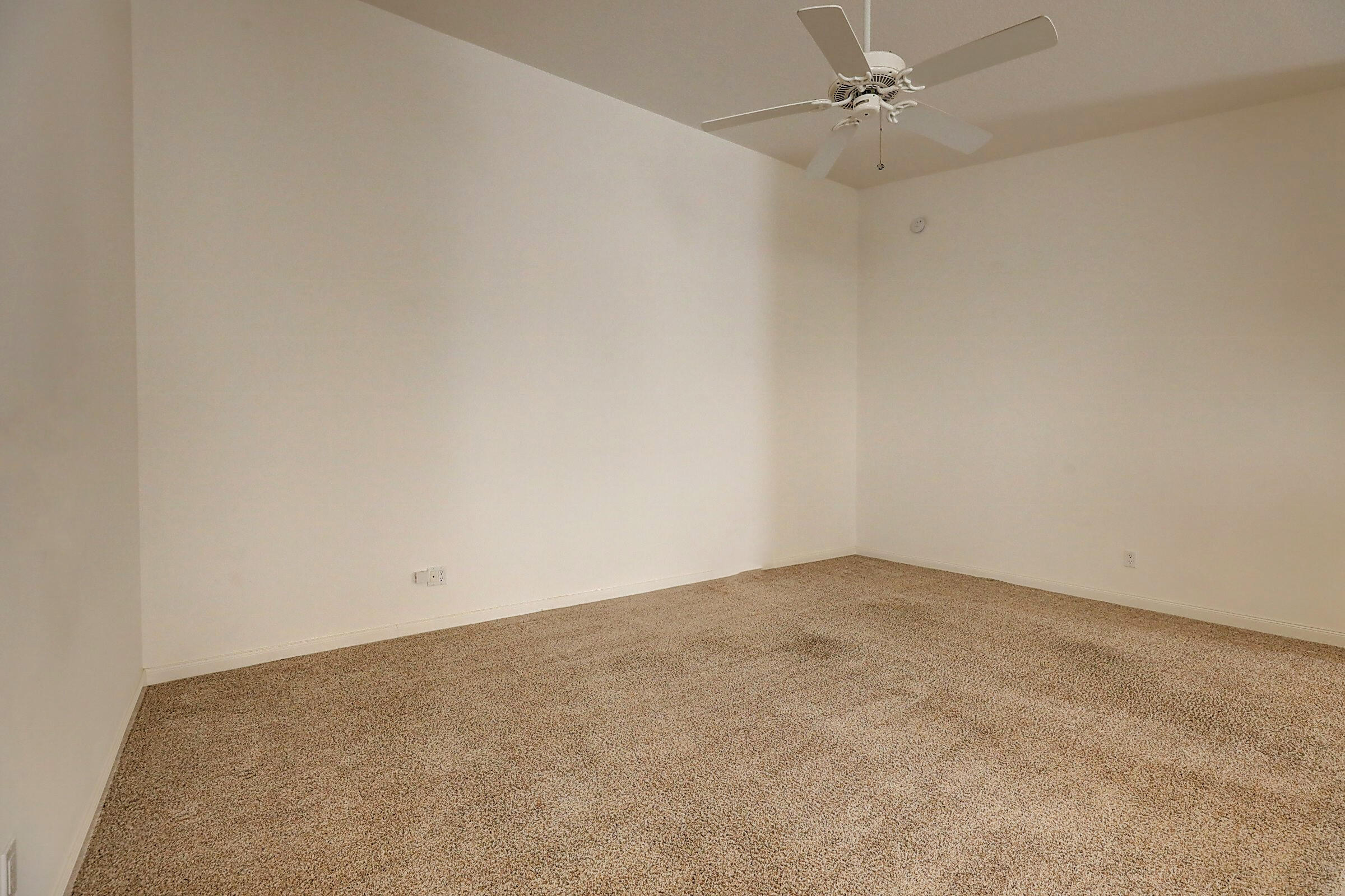 1011 Southwest Tamarrow Place Stuart, FL 34997 - Photo 9 of 61 09
