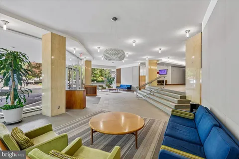 $309,900 | 4200 Cathedral Avenue Northwest, Unit 716, Washington, DC 20016