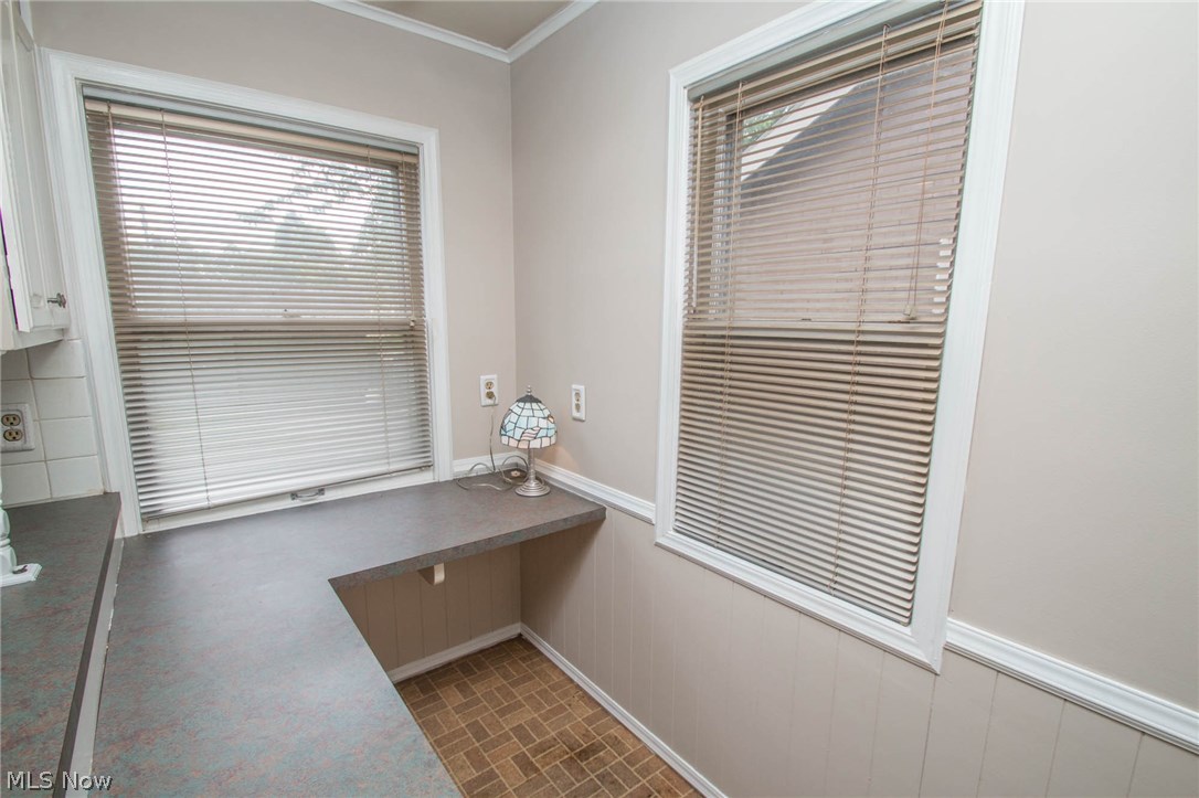 12820 Littleton Road Cleveland, OH 44125 - Photo 7 of 26