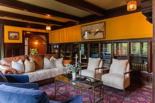 $915,000 | 226 College Avenue Southeast, Grand Rapids, MI 49503
