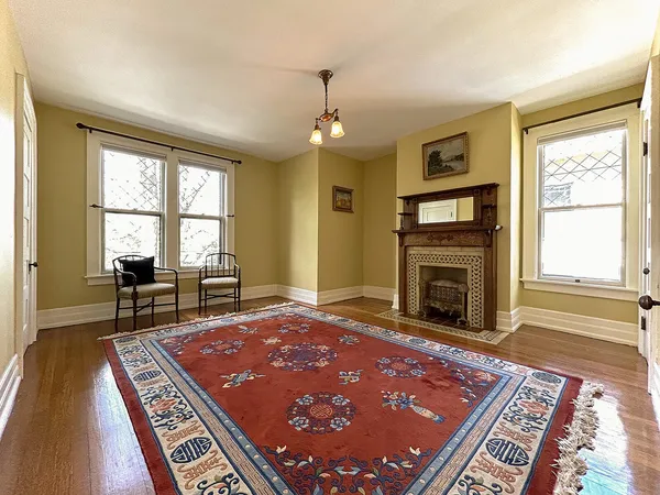 $915,000 | 226 College Avenue Southeast, Grand Rapids, MI 49503