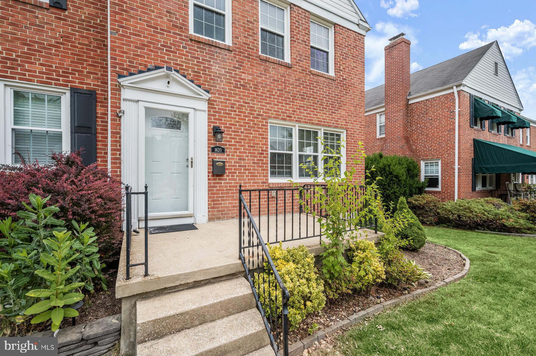 1620 Feldbrook Road Towson, MD 21286 - Photo 5 of 35 Front Entrance View 2