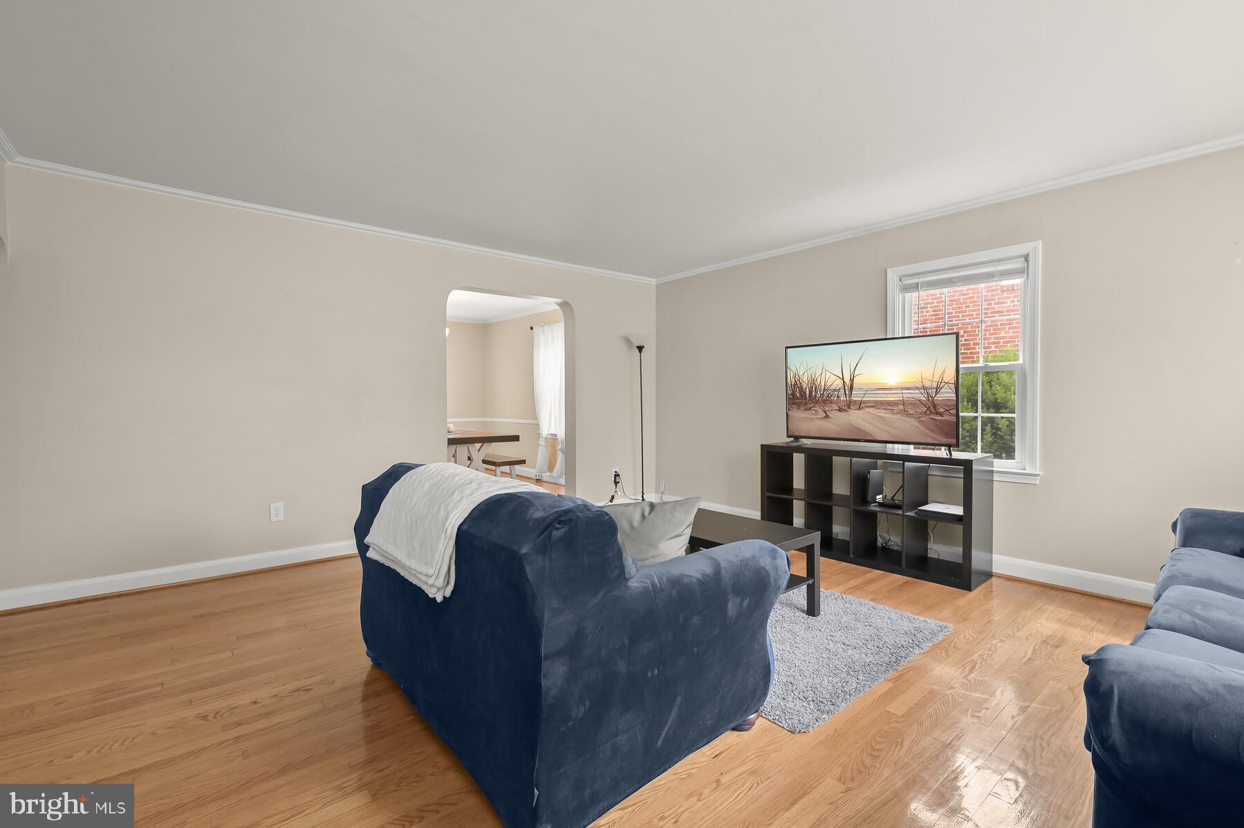 1620 Feldbrook Road Towson, MD 21286 - Photo 7 of 35 Light-filled Living Room with hardwood floors