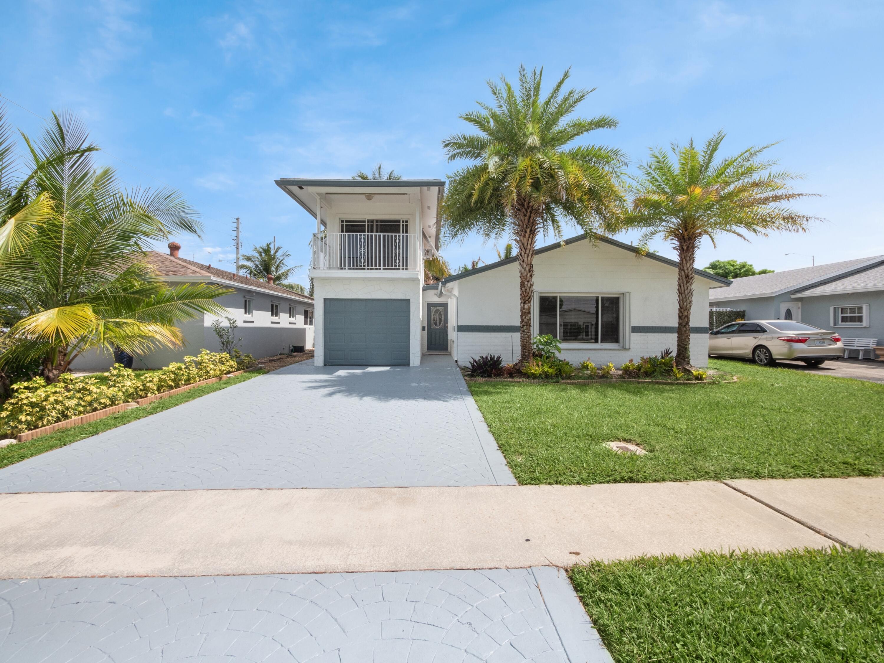 508 Northwest 52nd Street Boca Raton, FL 33487 - Photo 2 of 36 006