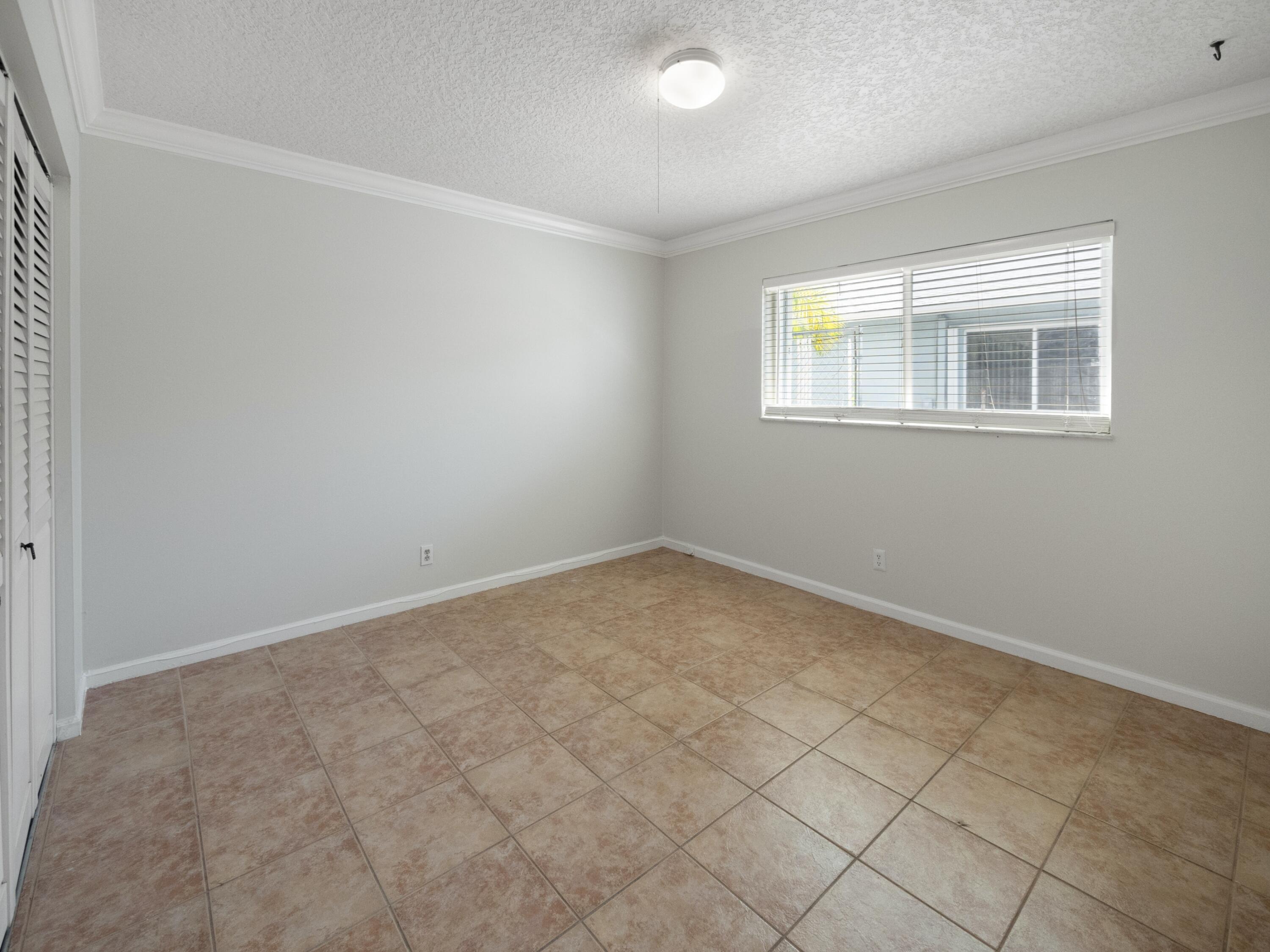 508 Northwest 52nd Street Boca Raton, FL 33487 - Photo 27 of 36 013