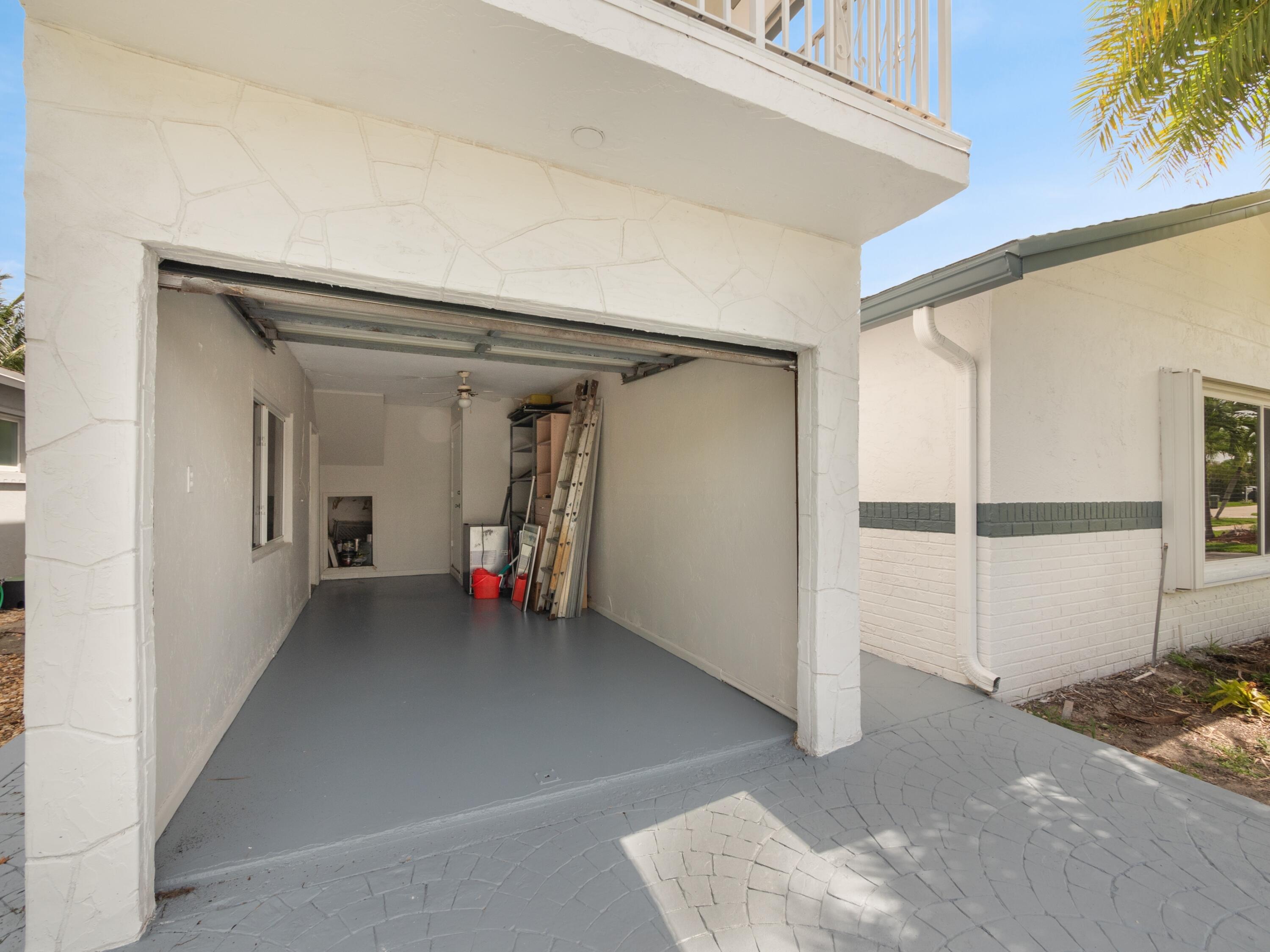 508 Northwest 52nd Street Boca Raton, FL 33487 - Photo 33 of 36 003