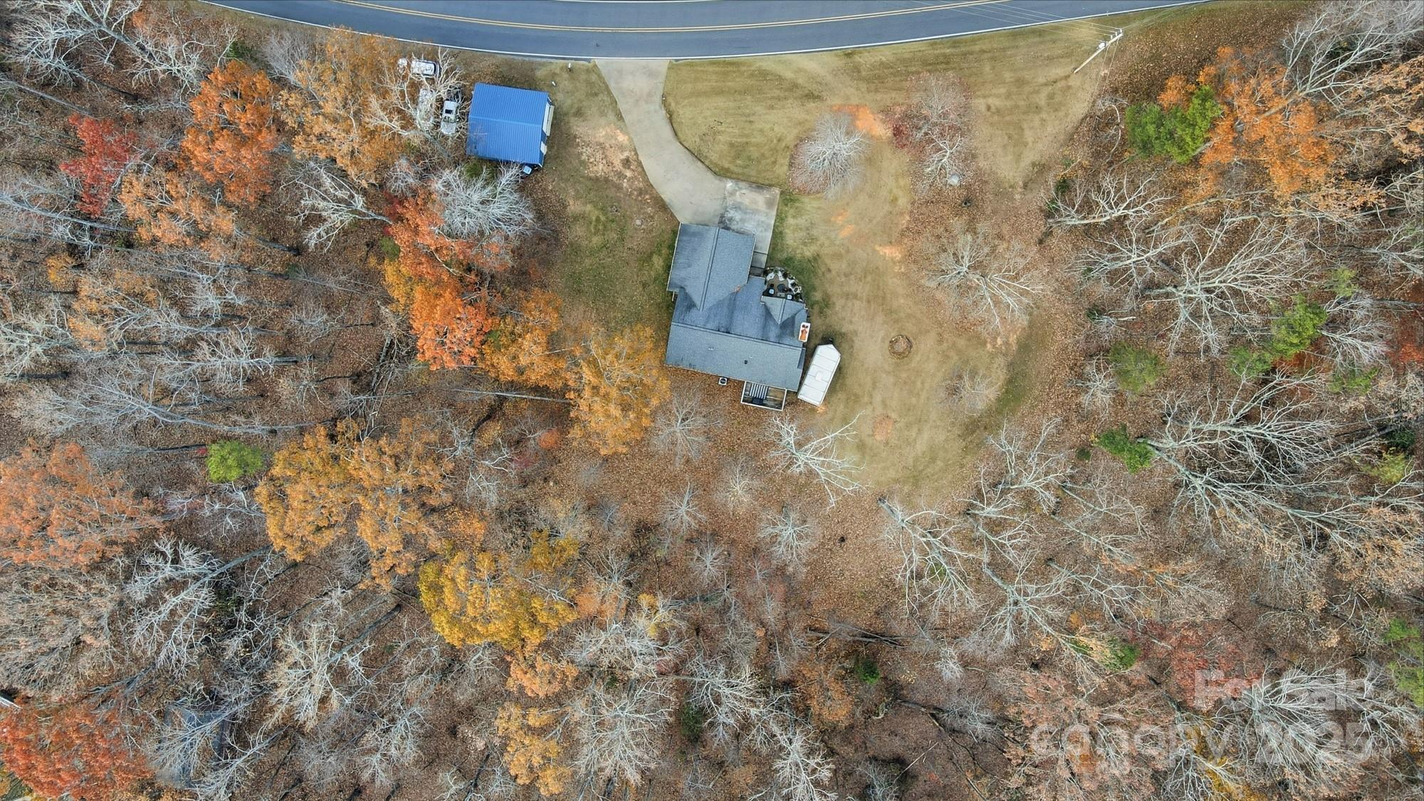 2012 Bethlehem Road Kings Mountain, NC 28086 - Photo 2 of 45 a bathroom with a shower curtain