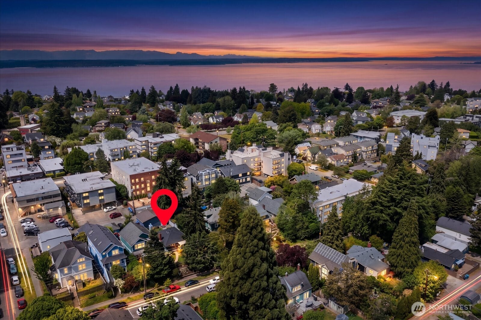 2129 42nd Avenue Southwest Seattle, WA 98116 - Photo 34 of 40