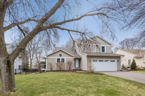 $625,000 | 19440 Vine Ridge Road, Shorewood, MN 55331