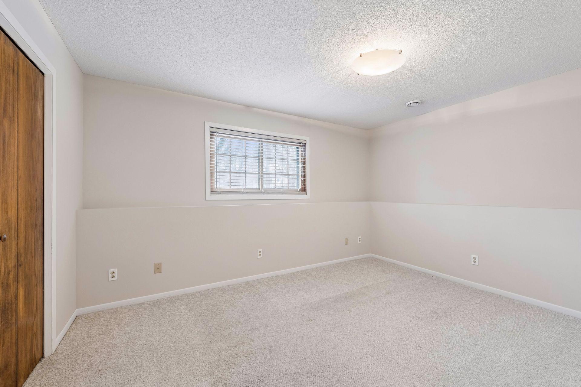 19440 Vine Ridge Road Shorewood, MN 55331 - Photo 37 of 50