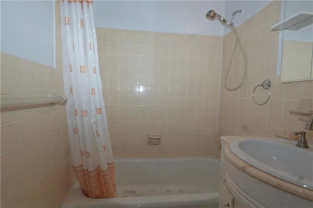 $320,000 | 2942 West 5th Street, Unit 8G | Coney Island