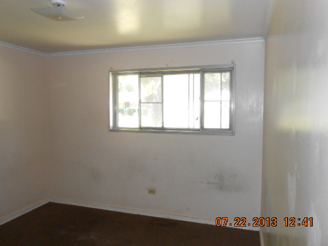 16617 Spaulding Avenue Markham, IL 60428 - Photo 5 of 9