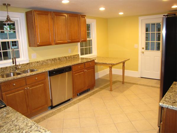 4 Sandra Road Walpole, MA 02032 - Photo 6 of 25 Gallery Image 6