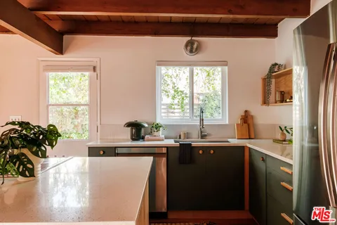 $1,088,000 | 940 East Arroyo Terrace, Alhambra, CA 91801