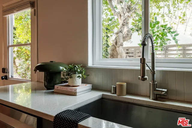 $1,088,000 | 940 East Arroyo Terrace, Alhambra, CA 91801