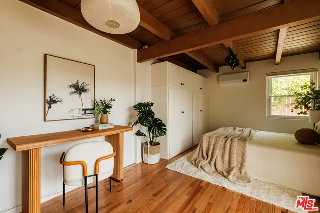 $1,088,000 | 940 East Arroyo Terrace, Alhambra, CA 91801