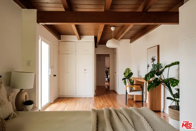 $1,088,000 | 940 East Arroyo Terrace, Alhambra, CA 91801