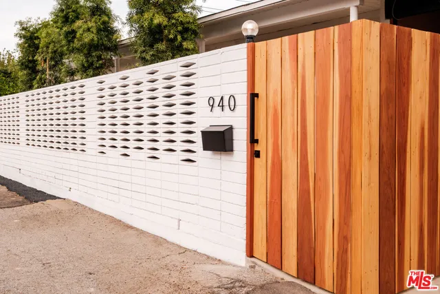 $1,088,000 | 940 East Arroyo Terrace, Alhambra, CA 91801