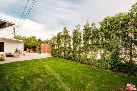 $1,088,000 | 940 East Arroyo Terrace, Alhambra, CA 91801