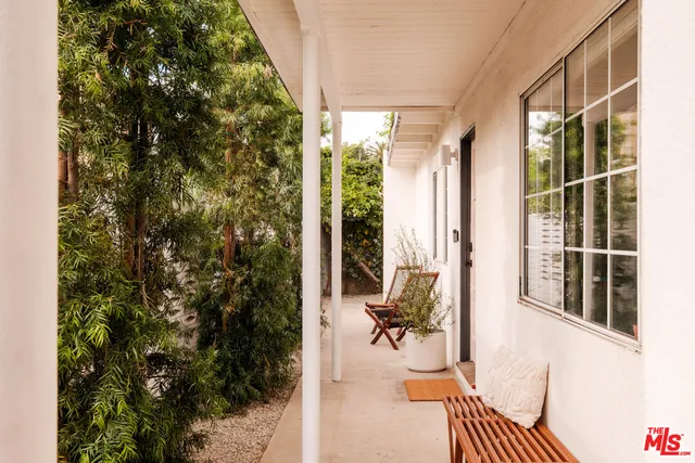 $1,088,000 | 940 East Arroyo Terrace, Alhambra, CA 91801