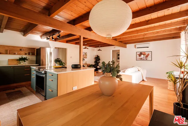 $1,088,000 | 940 East Arroyo Terrace, Alhambra, CA 91801