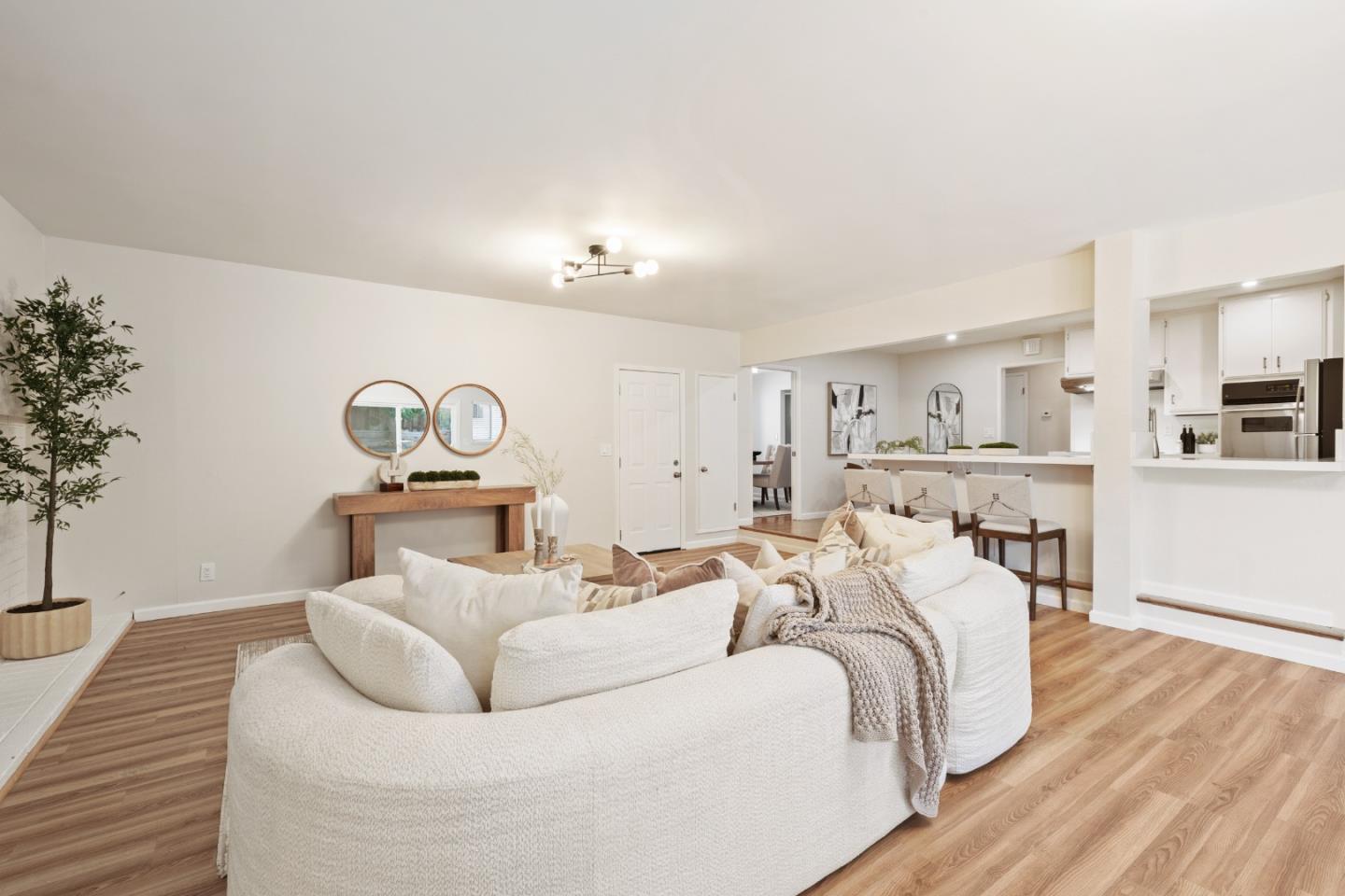 514 Inverness Way Sunnyvale, CA 94087 - Photo 13 of 29