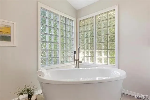 $3,750 | 1904 York Ridge Court, Chesterfield, MO 63017