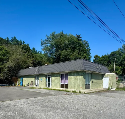 $225,900 | 18223 Highway 22, Berlin, NY 12022