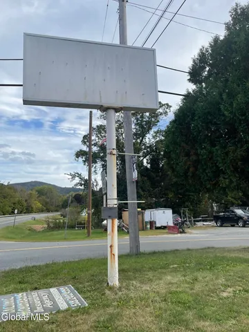 $225,900 | 18223 Highway 22, Berlin, NY 12022