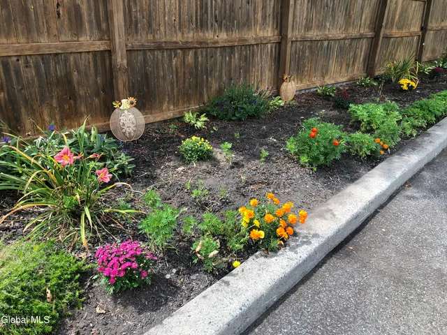 $225,900 | 18223 Highway 22, Berlin, NY 12022