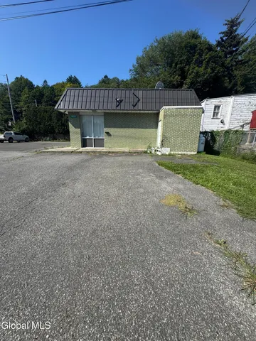 $225,900 | 18223 Highway 22, Berlin, NY 12022