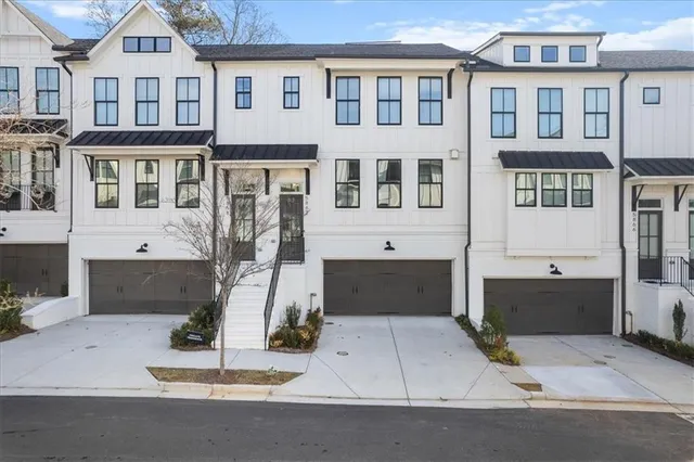 $4,500 | 5862 Westin Road, Atlanta, GA 30328