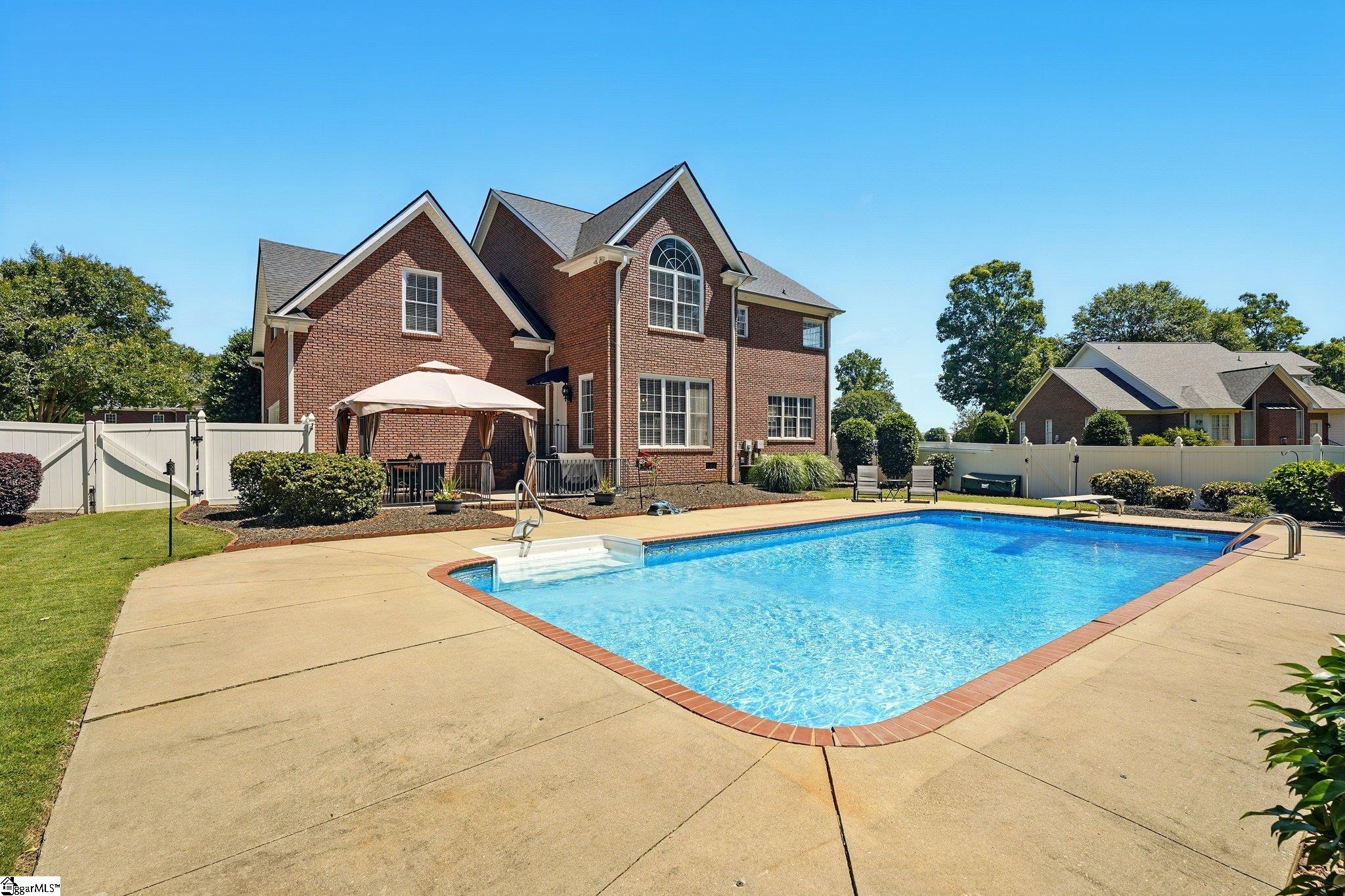 225 Watersedge Drive Boiling Springs, SC 29316 - Photo 33 of 47