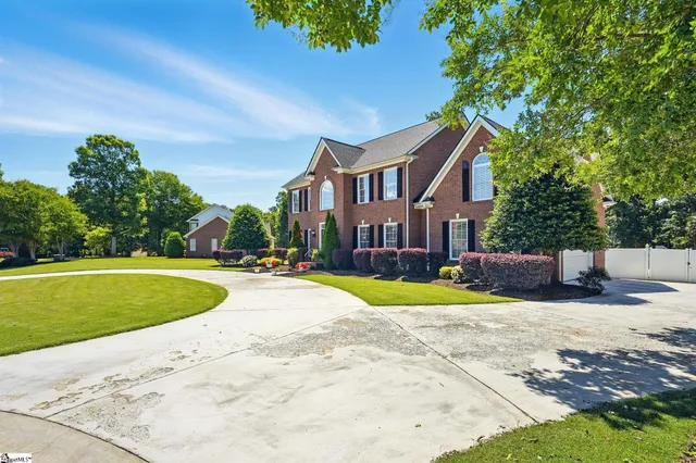 $599,000 | 225 Watersedge Drive, Boiling Springs, SC 29316