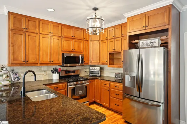 $599,000 | 225 Watersedge Drive, Boiling Springs, SC 29316