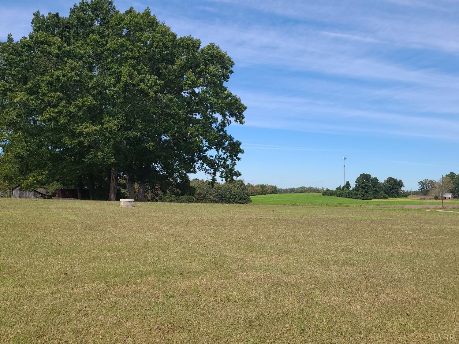 344 Midway Road Phenix, VA 23959 - Photo 3 of 37 a view of an ocean and beach