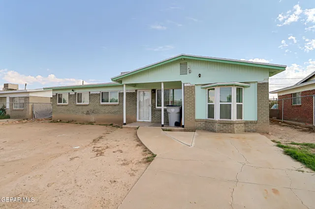 $210,000 | 222 Kelvin Avenue, El Paso, TX 79915