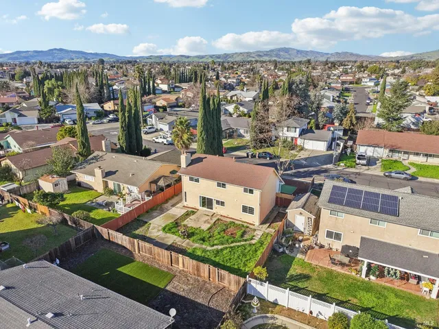 $585,000 | 1109 Waxwing Lane, Suisun City, CA 94585