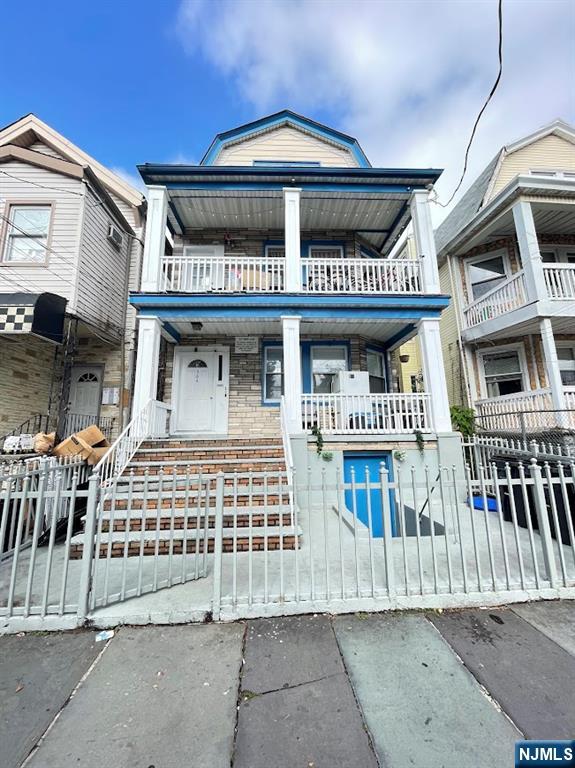 a front view of a building