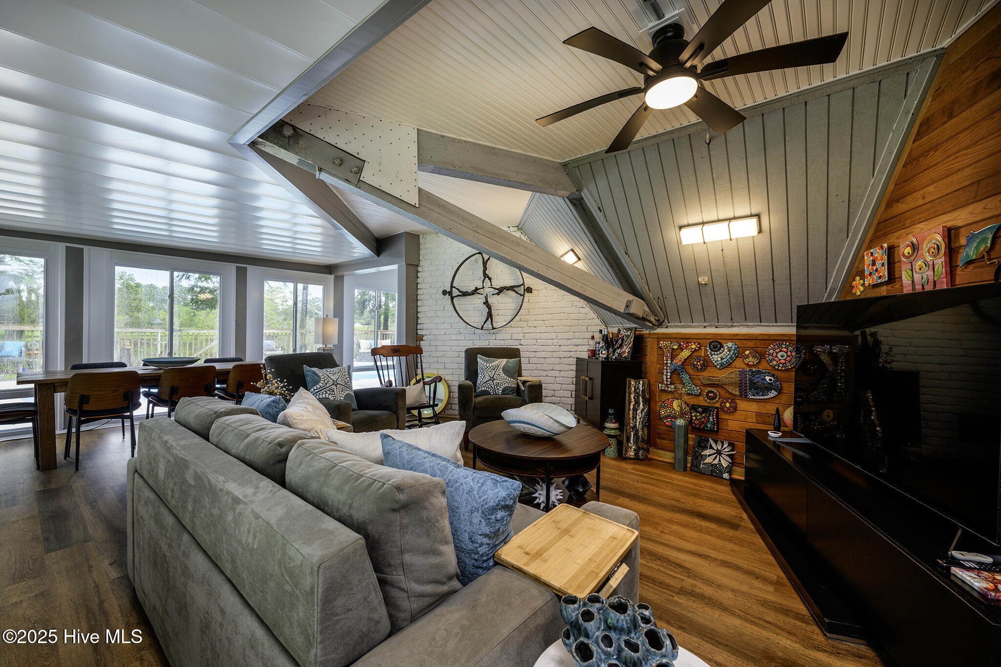 210 Gangplank Road New Bern, NC 28562 - Photo 37 of 86 1st Level Open Concept Living Space