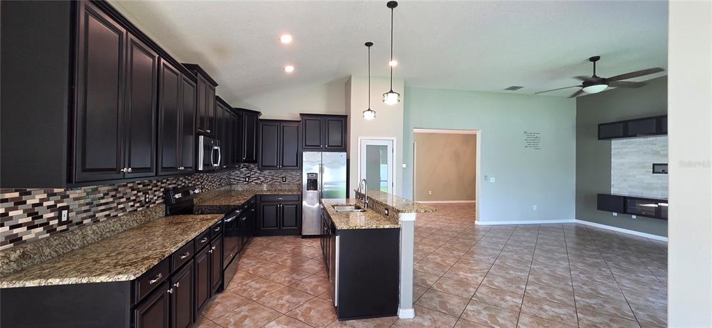 13807 Felix Will Road Riverview, FL 33579 - Photo 19 of 53