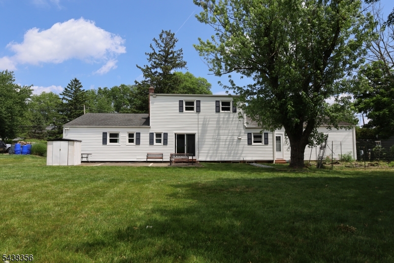 70 Knoll Road Parsippany, NJ 07054 - Photo 2 of 10