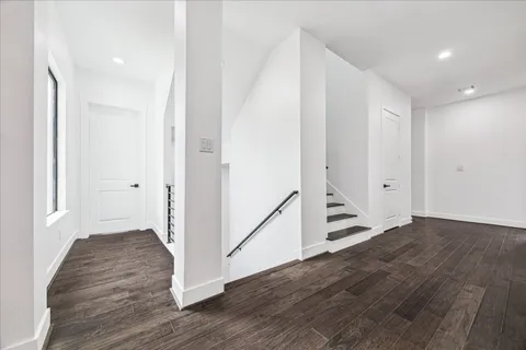$1,549,000 | 3209 McCulloch Circle, Houston, TX 77056