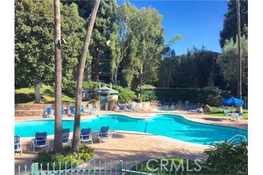 564 North Bellflower Boulevard, Unit 111 Long Beach, CA 90814 - Photo 2 of 20